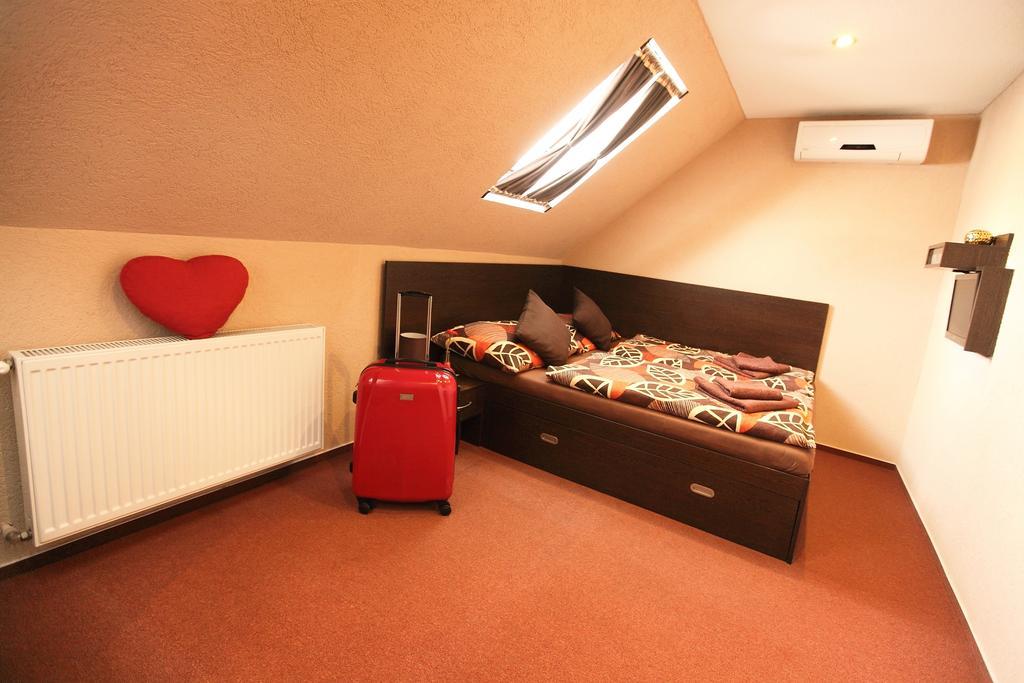Penzion Skorpion セネツ 部屋 写真